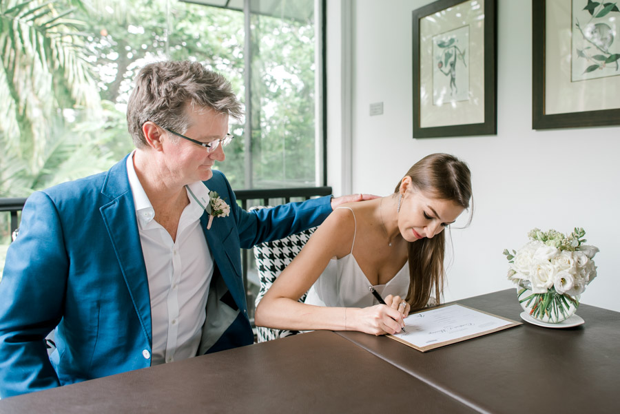 Petitestory wedding photography Singapore Botanic Garden Corner House solemnization solemnisation singapore wedding photography Beato florist wedding flowers sg singapore female wedding photographers floral magic far east flora Florals by Benita
