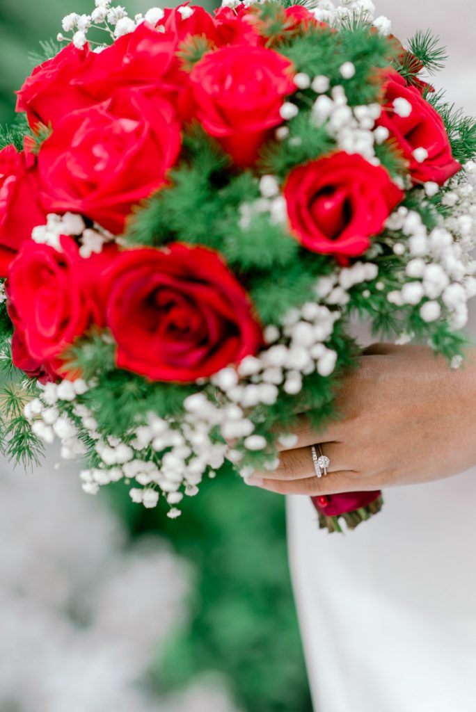 rose bouquet wedding